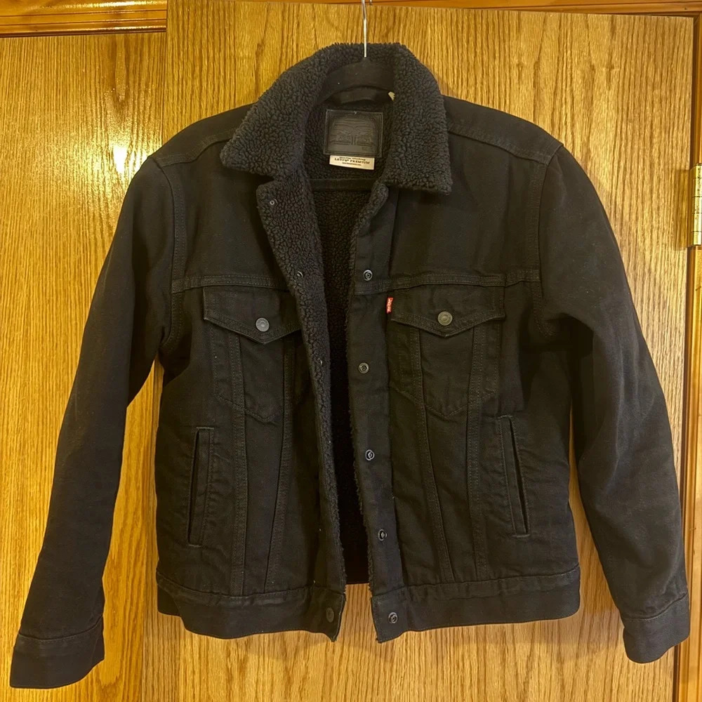 Levi’s Denim Jacket with Sherpa Lining